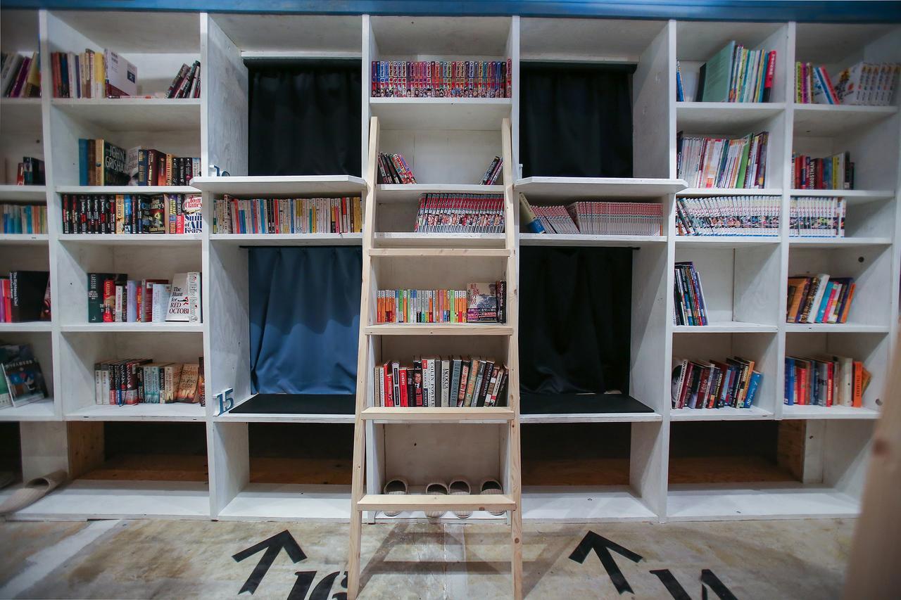 Bnbplus Niigata Book Inn מראה חיצוני תמונה